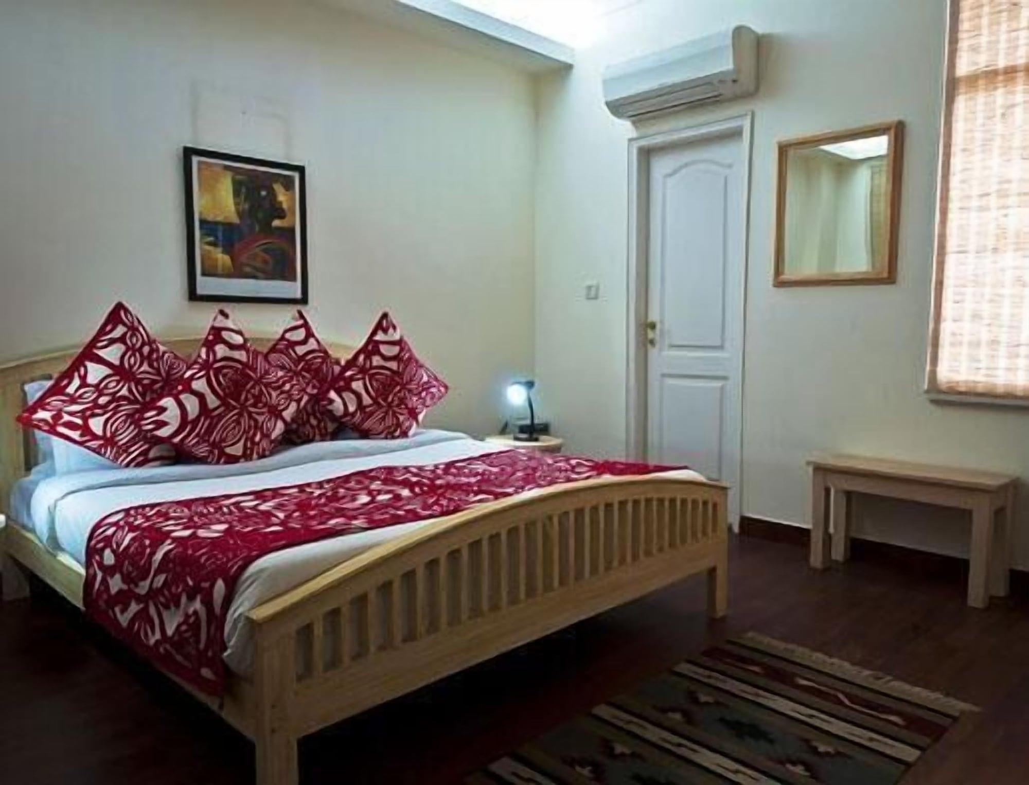 Colonel'S Retreat At The Airport Bed & Breakfast New Delhi Exterior foto