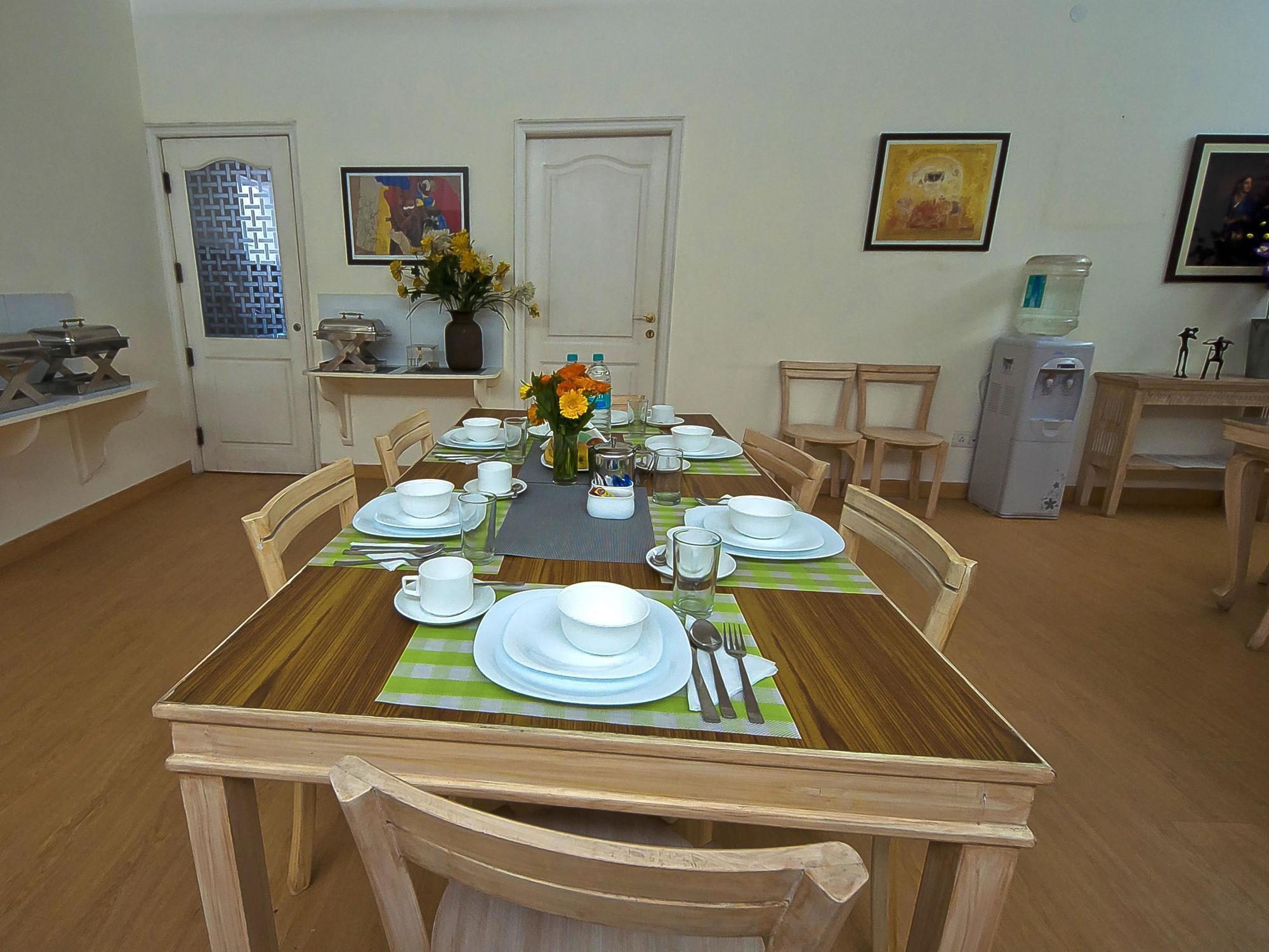 Colonel'S Retreat At The Airport Bed & Breakfast New Delhi Exterior foto