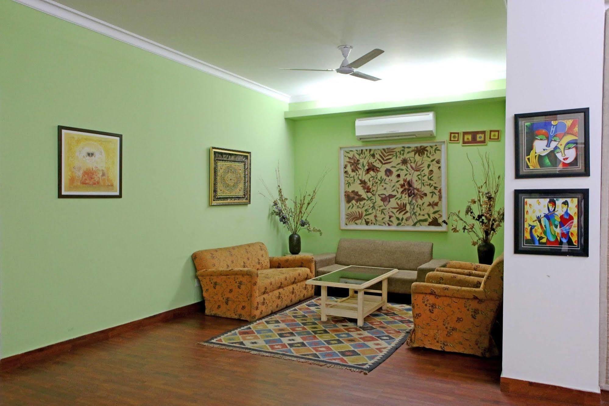 Colonel'S Retreat At The Airport Bed & Breakfast New Delhi Exterior foto